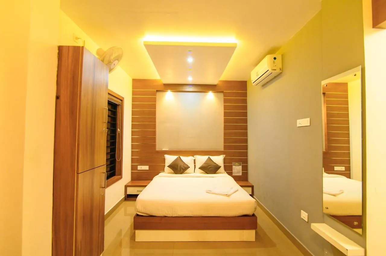 Royal Plaza Wayanad Aparthotel Vythiri 2*,  India